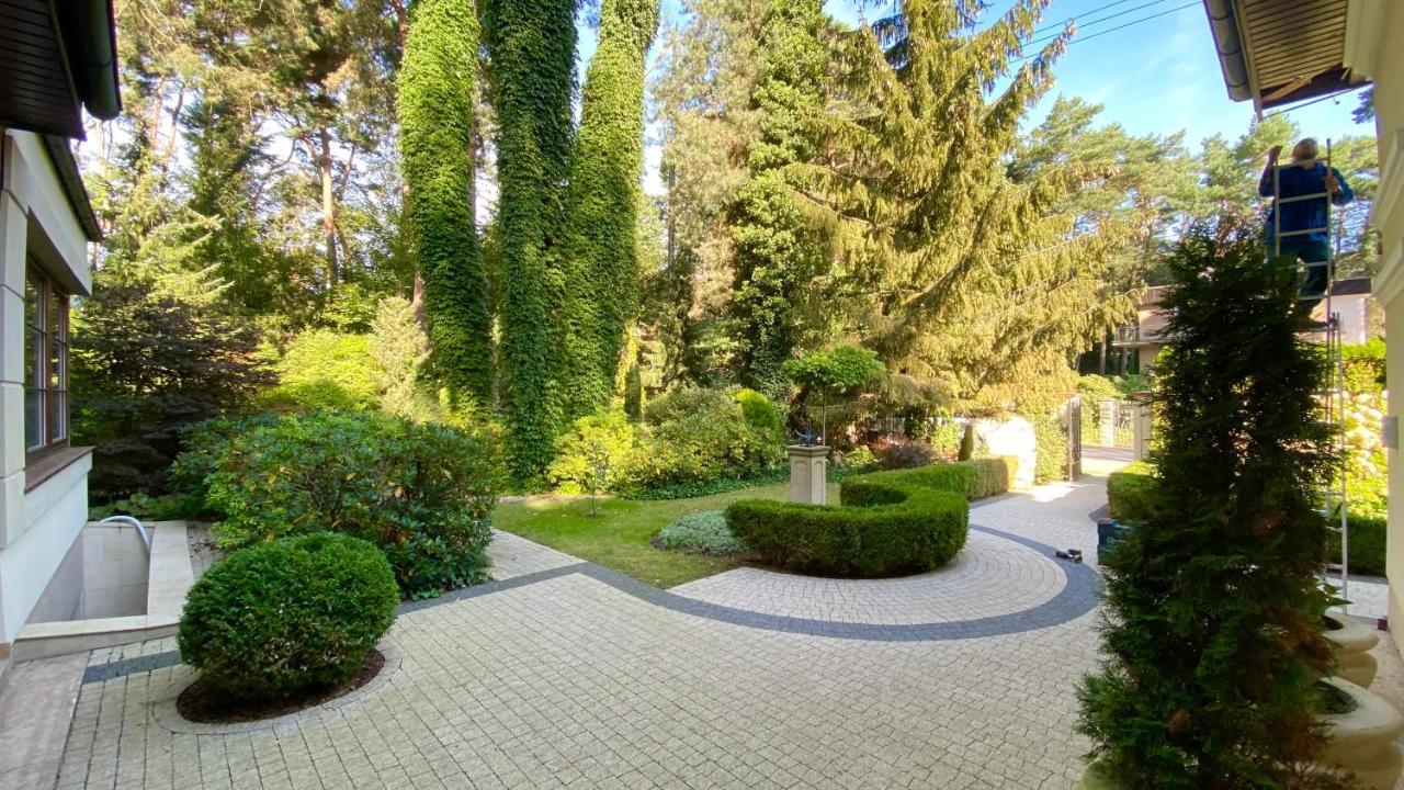 Luxury Villa Indoor Pool Warsaw Magdalenka Εξωτερικό φωτογραφία