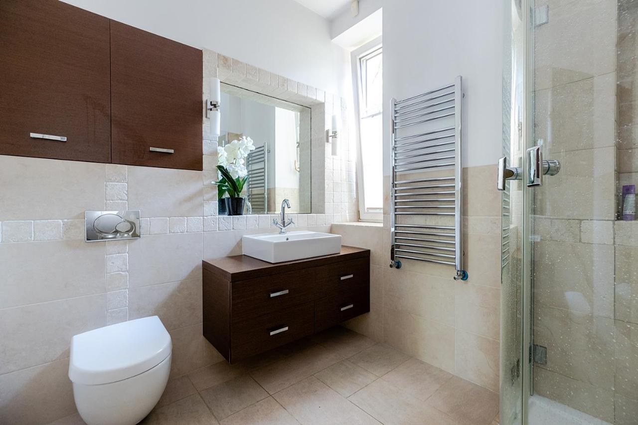 Luxury Villa Indoor Pool Warsaw Magdalenka Εξωτερικό φωτογραφία